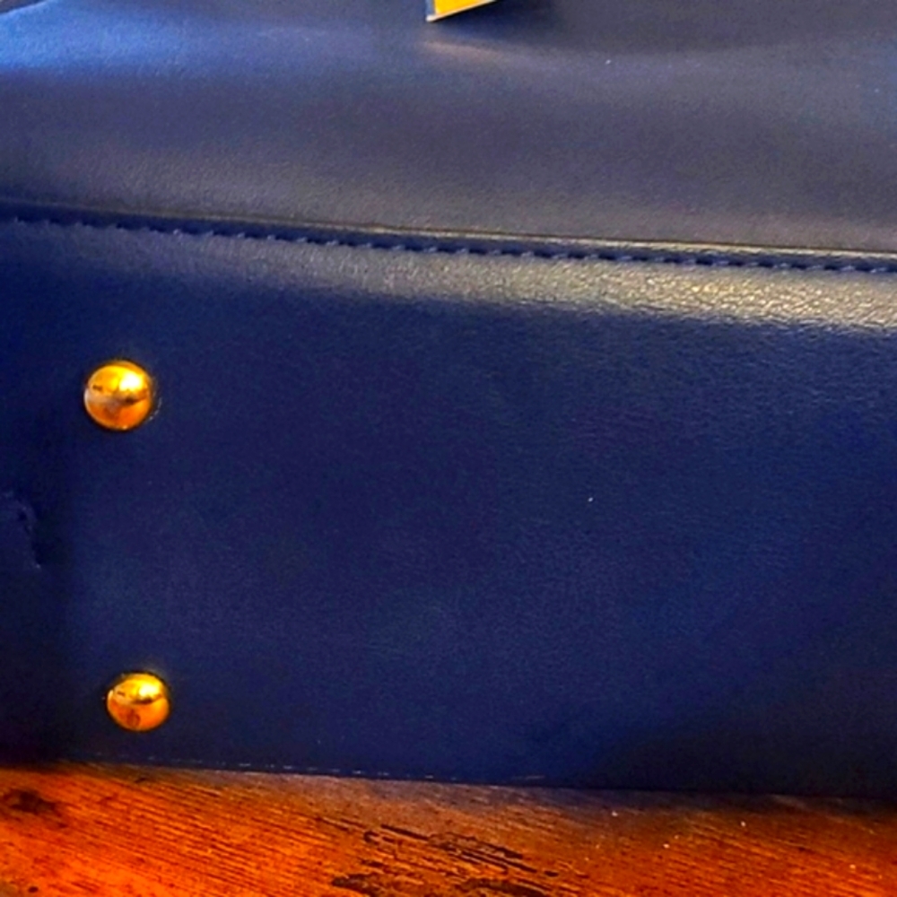Fendi Navy Blue Studded Women's Bag Free vs. Bag - Picture 4 of 7